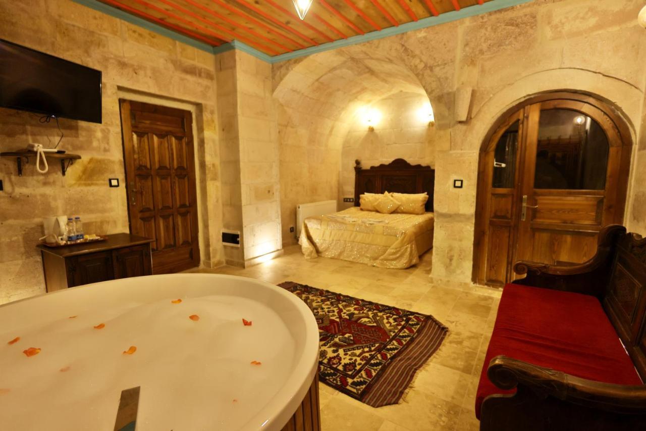 גורמה Travel Inn Cave Hotel מראה חיצוני תמונה