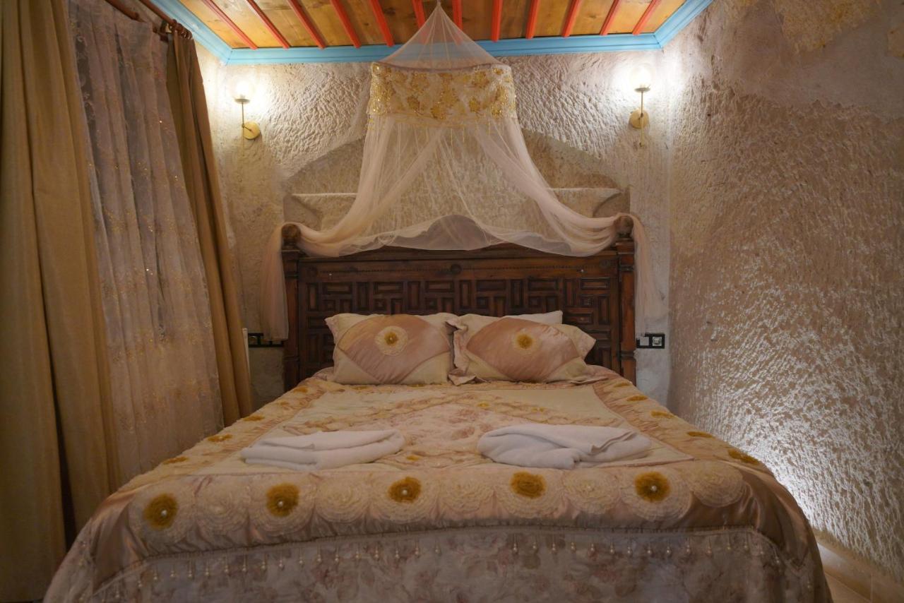 גורמה Travel Inn Cave Hotel מראה חיצוני תמונה